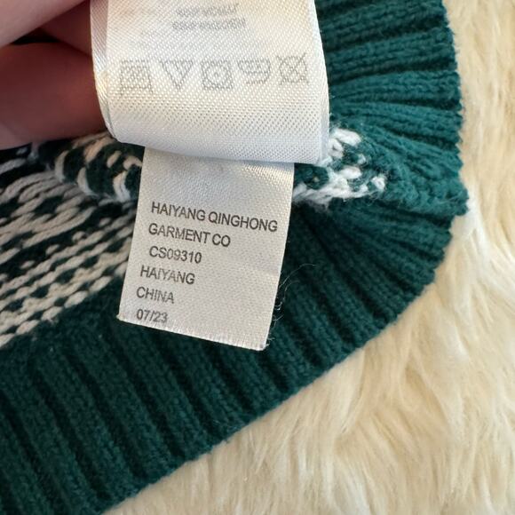 Tahari Shawl Collar Fair Isle Unisex Sweater 2T - Picture 5 of 9